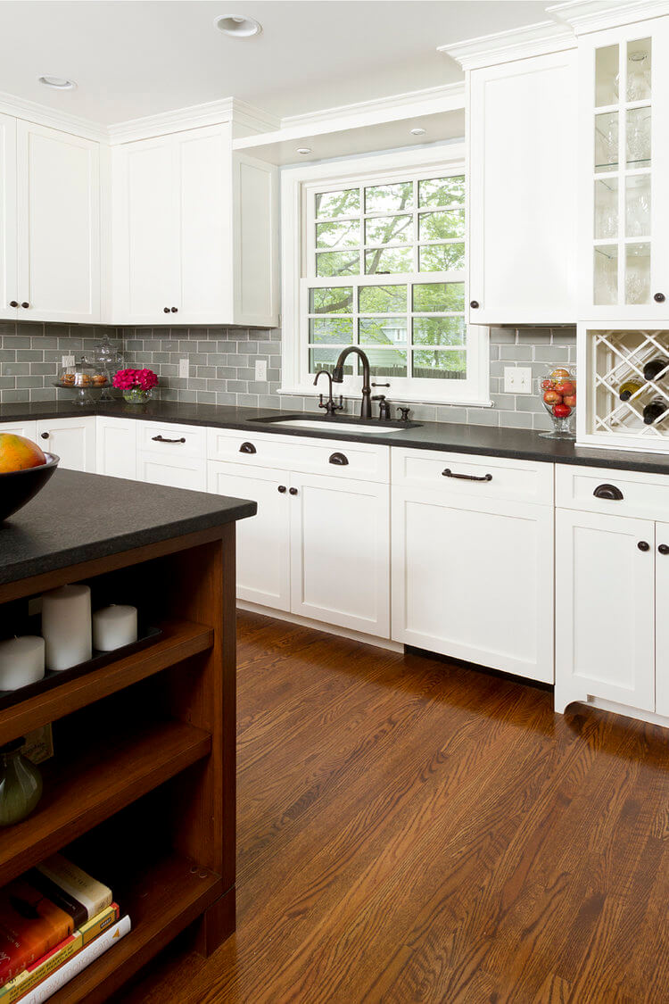kitchen-with-white-cupboards